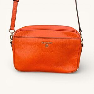 MICHAEL KORS Jet Set Charm Large East West Camera Crossbody 32H9GT9C4L Orange
